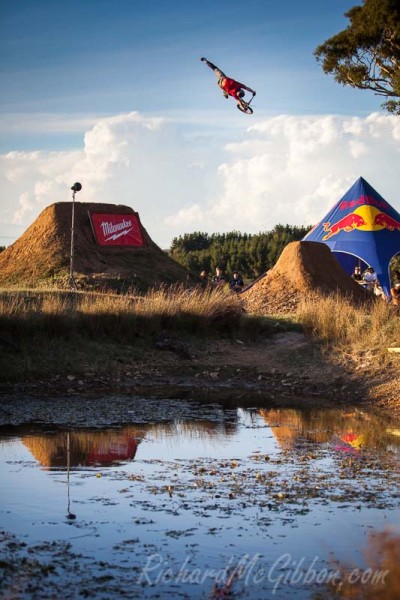 Dirt jumping action from Cam's Hillside Dirt Jam 2014