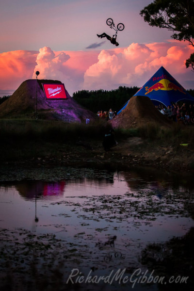 Dirt jumping action from Cam's Hillside Dirt Jam 2014