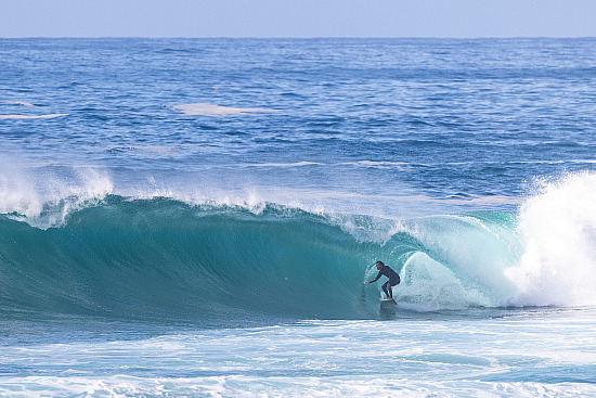 Surfing, Avalon, 19/4/23