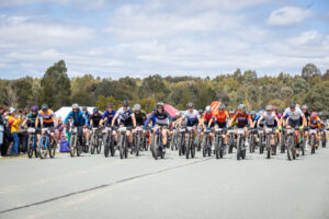 The start of the race at WEMBO 2024, Stromlo Forest Park, Canberra – WEMBO24-5109