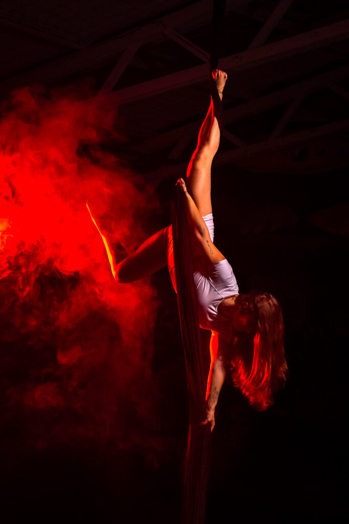 Paula Pata, dance performance